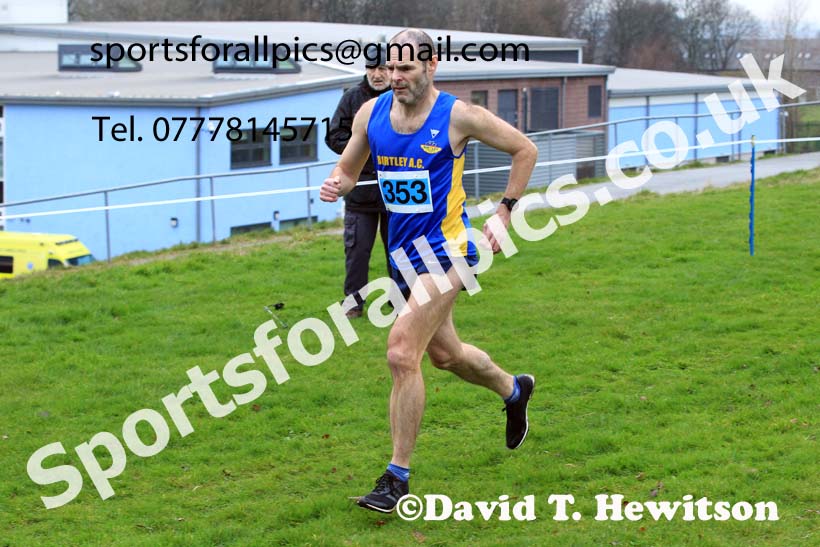 Masters mens 2022 Birtley Cross Country Relays. Photo: David T. Hewitson/Sports for All Pics